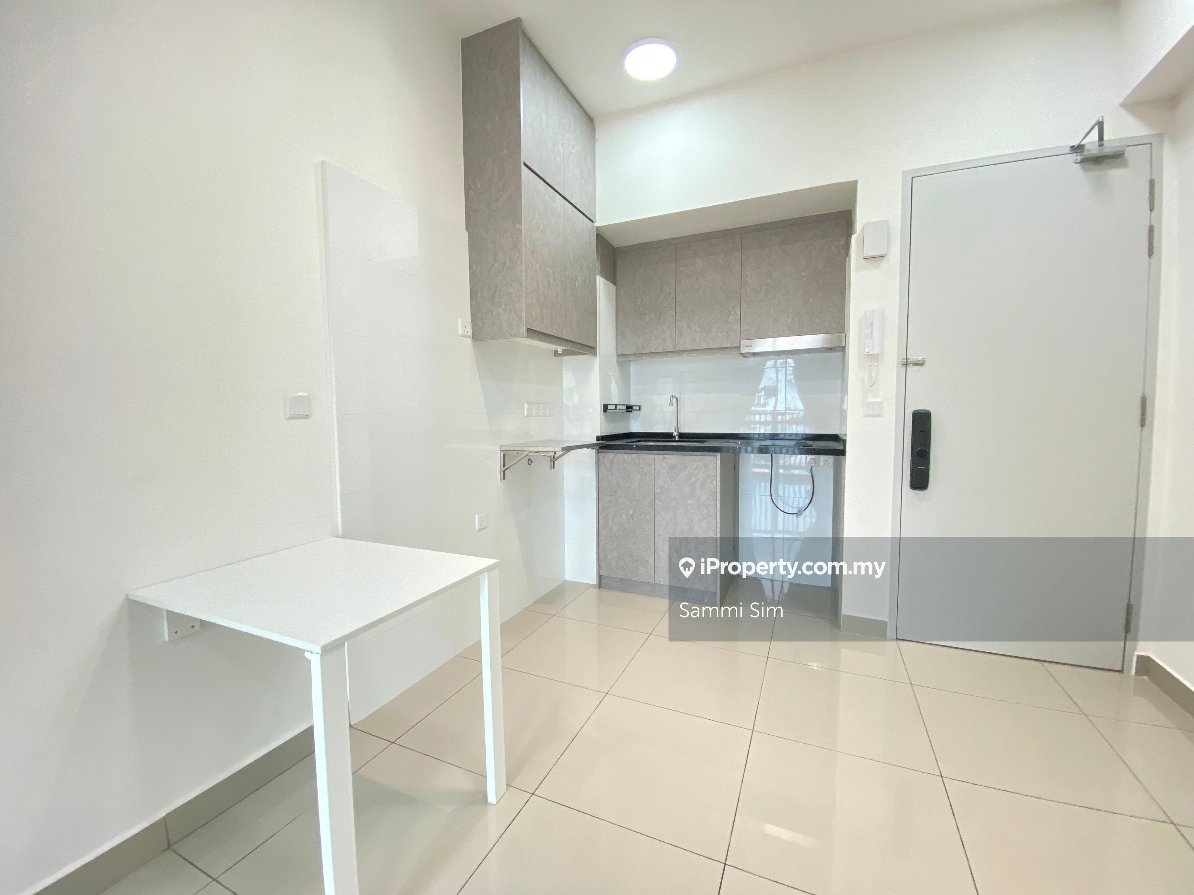 Fully Furnished, Ready to Move in