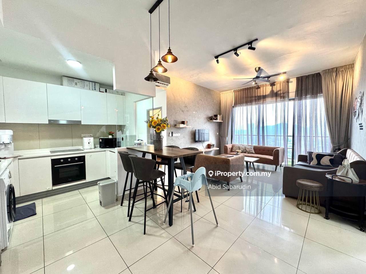 Renovated & Furnished Penthouse @ Astoria Residence, Ampang For Sale