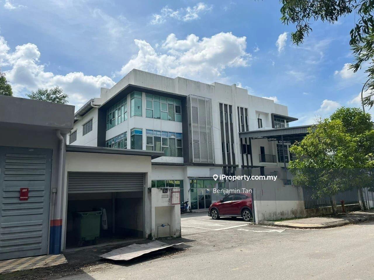 Semi Detached Factory for Sale