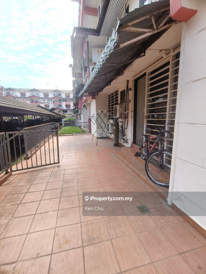 Well maintained unit 