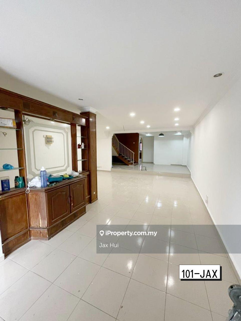 Facing More Parking!! Taman Palm Grove Klang Double Storey House