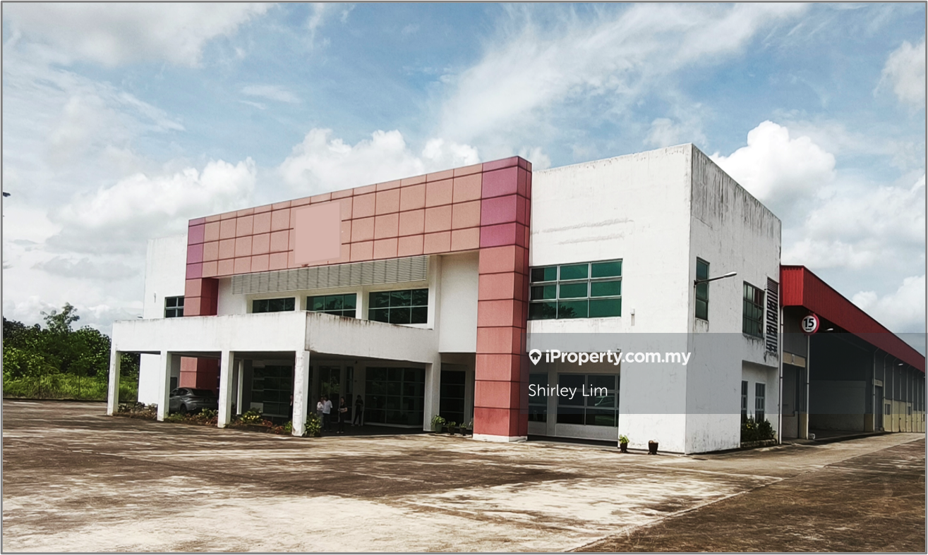 For Sale: Detached Factory in Pekan Nanas, Pontian, Johor