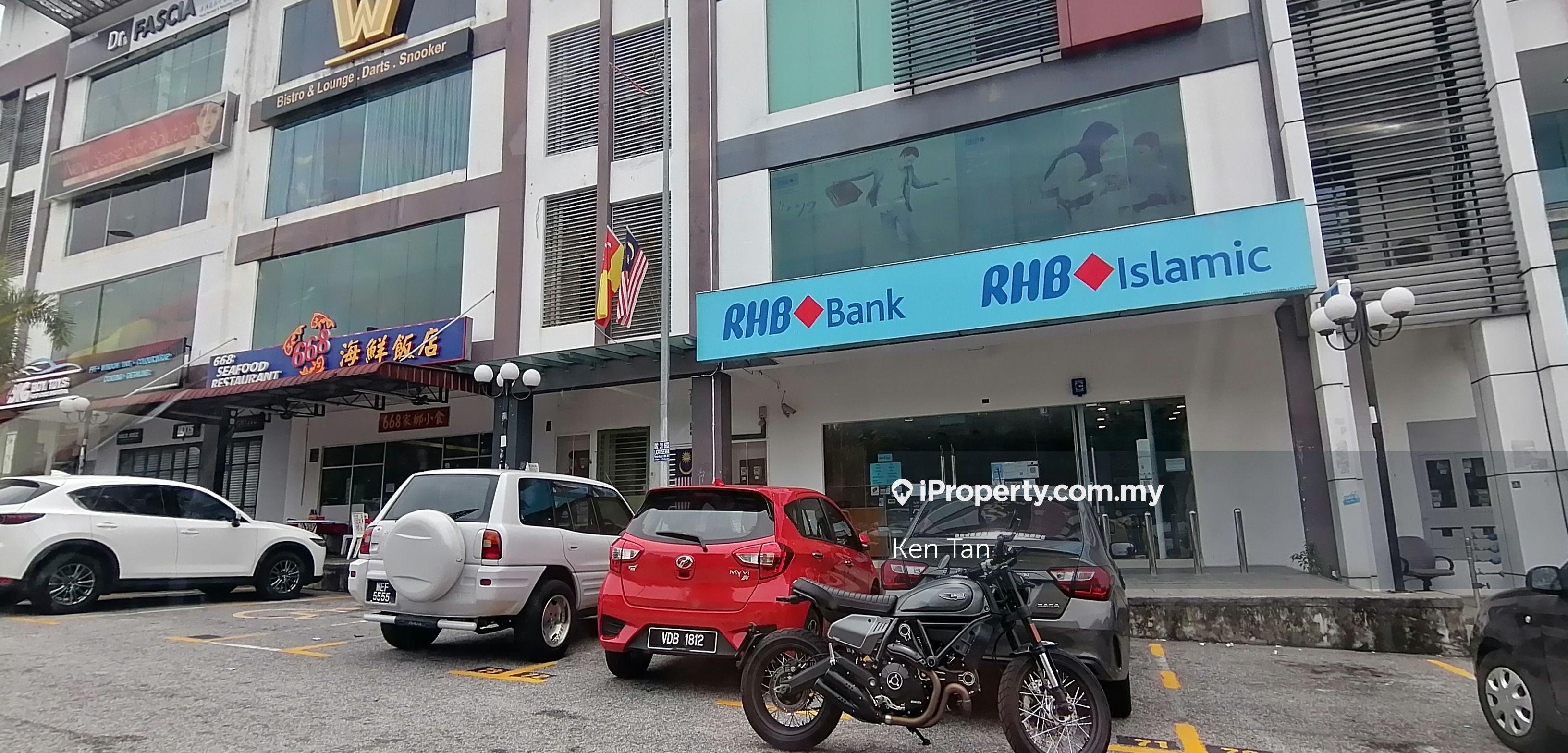 Facing Main Road Unit