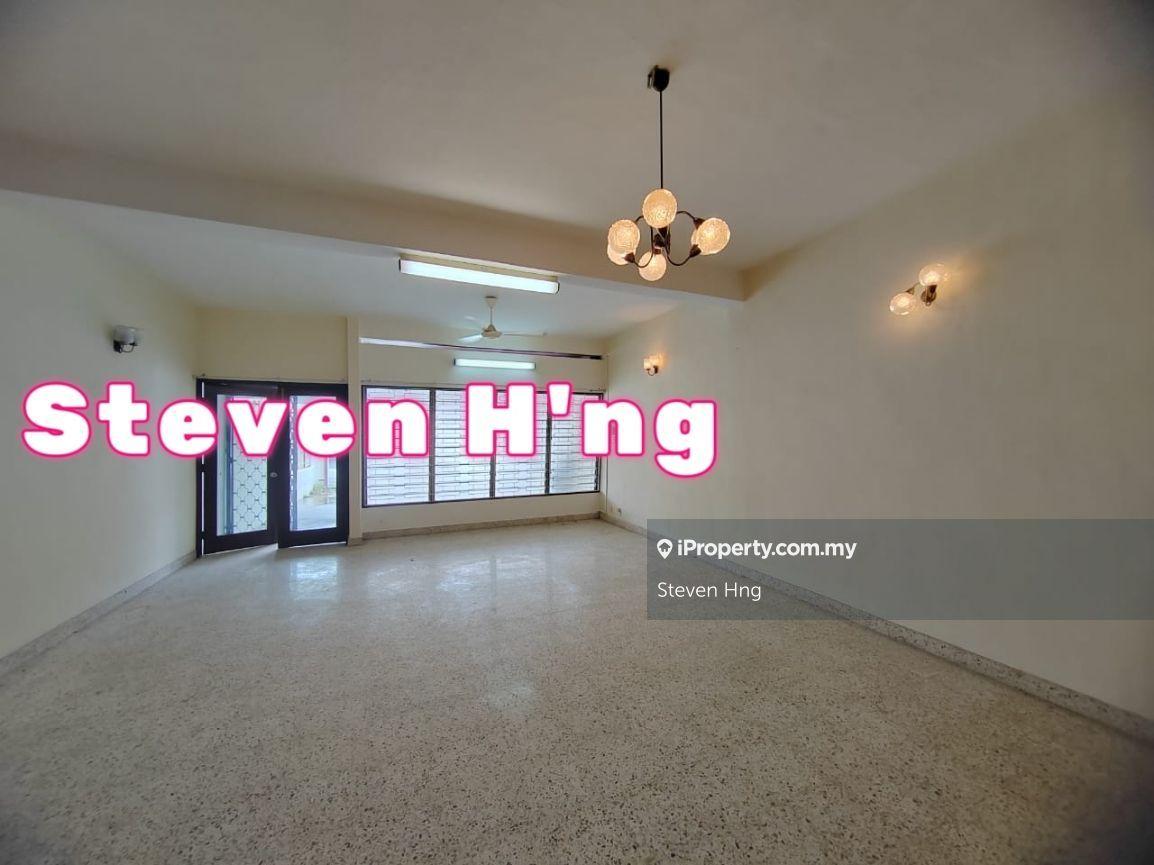 2 storey terrace Midlands Pulau Tikus concrete floor near Gurney
