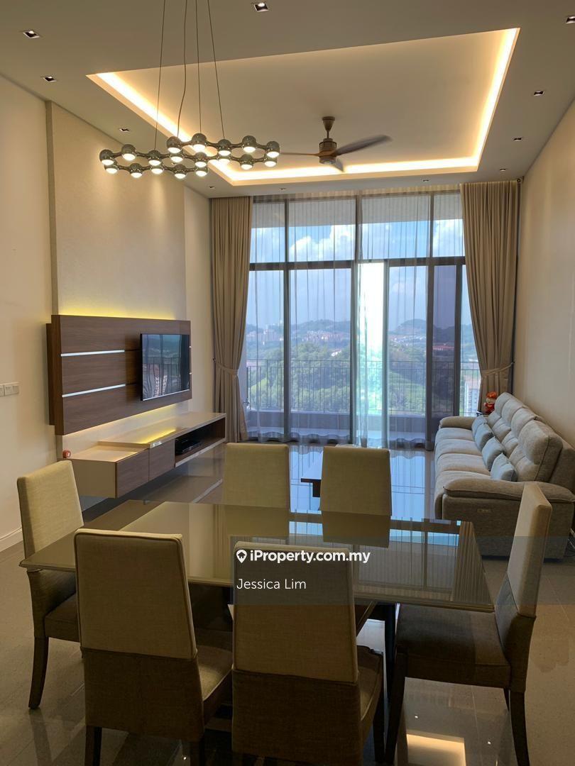 Well maintained, high level Azelia condo for sale
