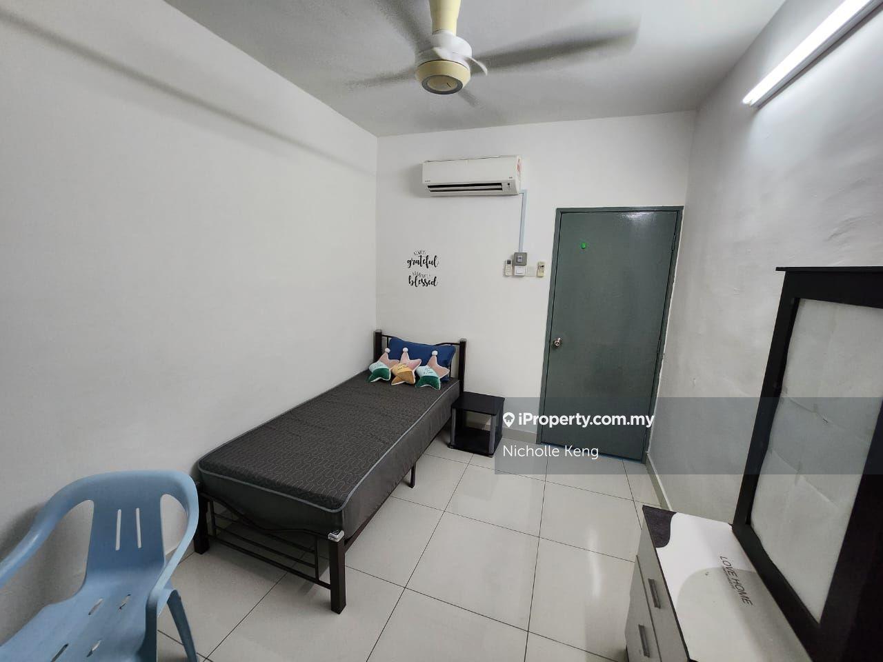 Cheap! Room for rent at Angkasa Condominium, Cheras