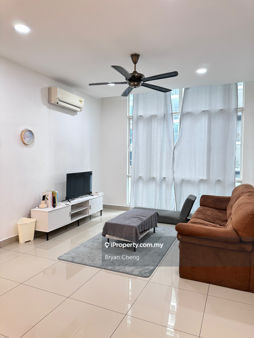 2 room near mrt, nsk