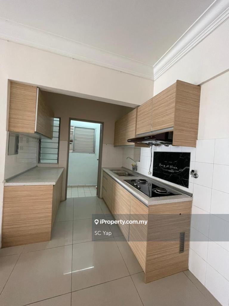 Full Loan And Good Condition With Klccview
