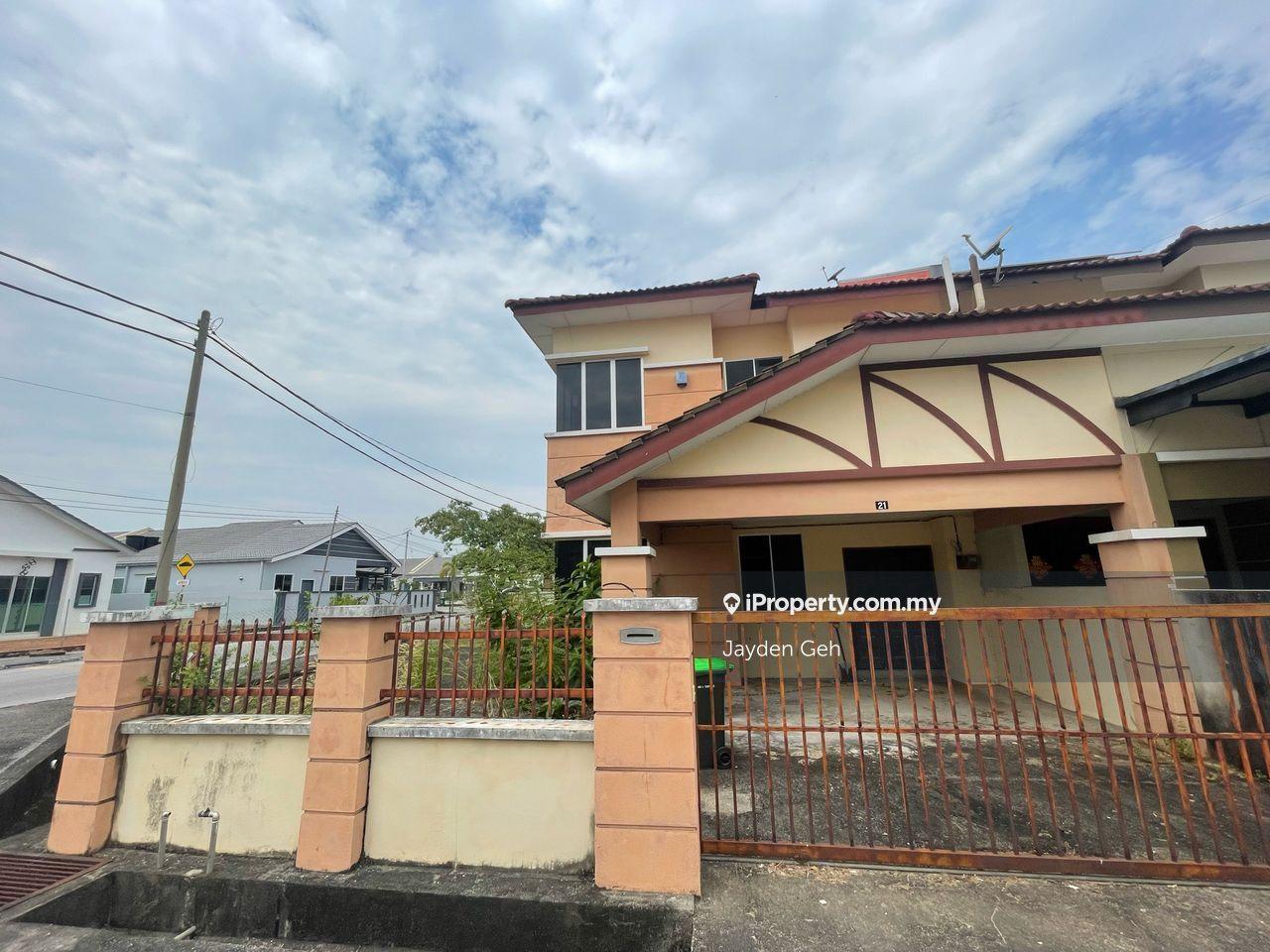 Corner Lot, 2 Storey Semi D Taman Kekwa, For Sale