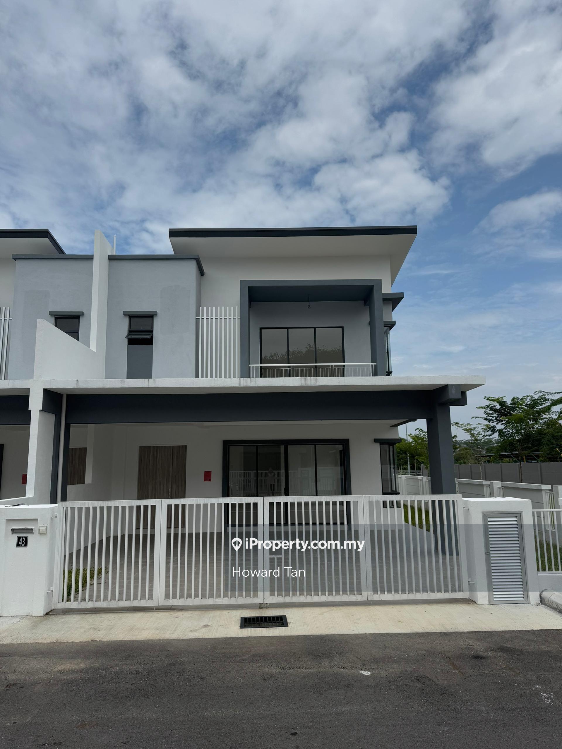 New Corner Semi D @ Taman Bukit Kemayan, Kemayan Height, Seremban 2