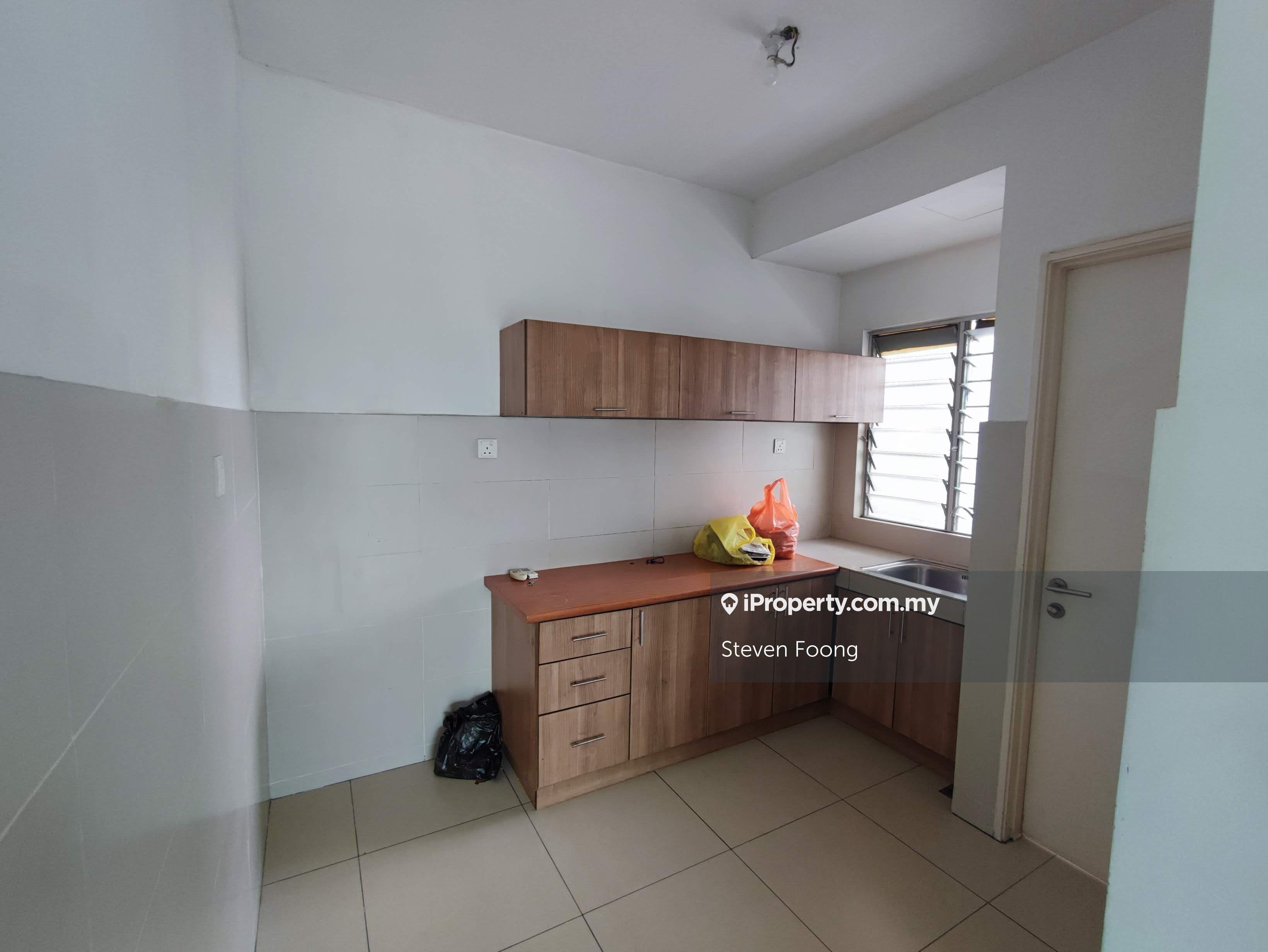 Hijauan puteri condominium - 3rooms & 2bath unit for rent