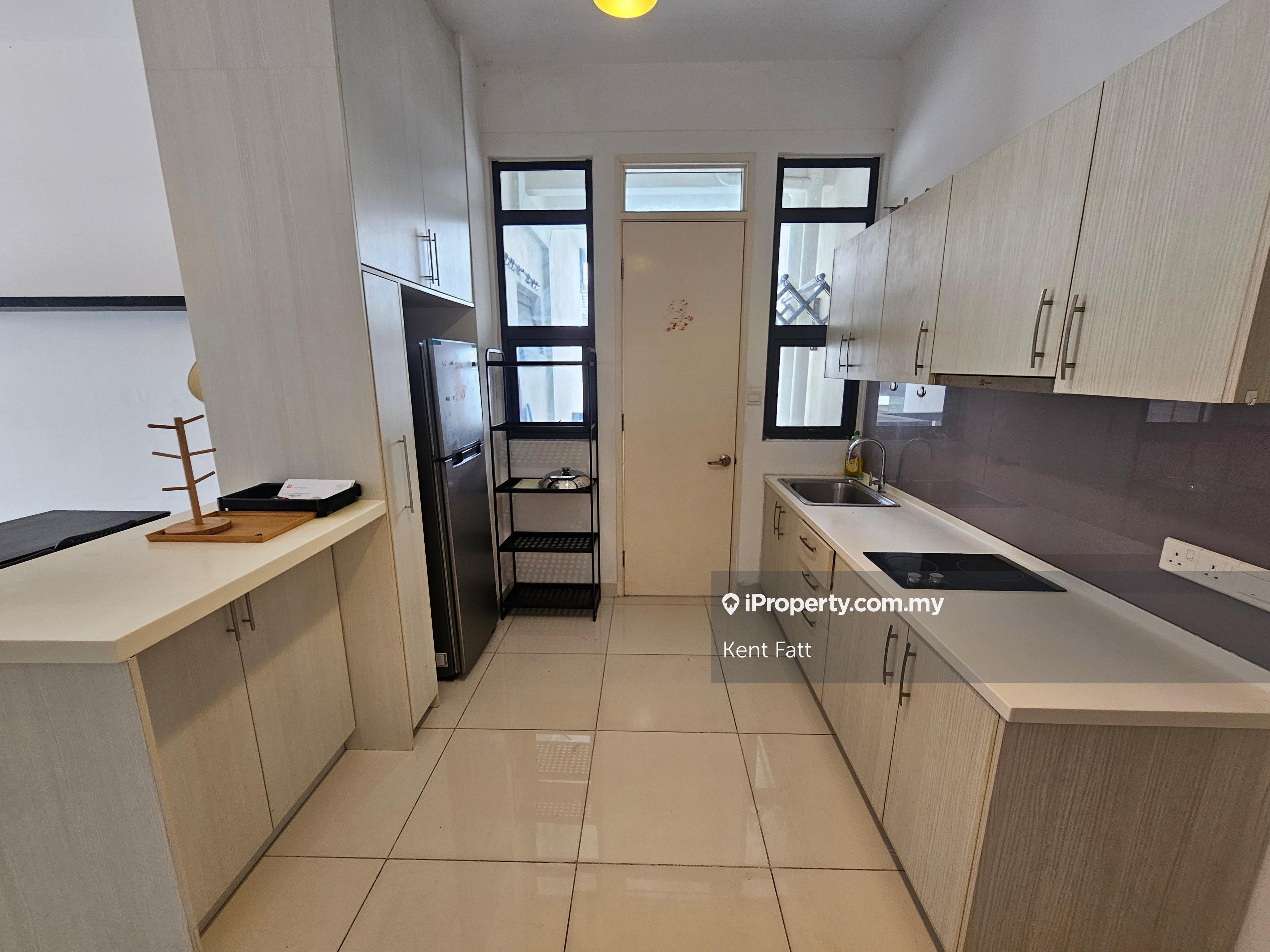 Below Market Value Shamelin Star Renovated Fully Furnished For Sale
