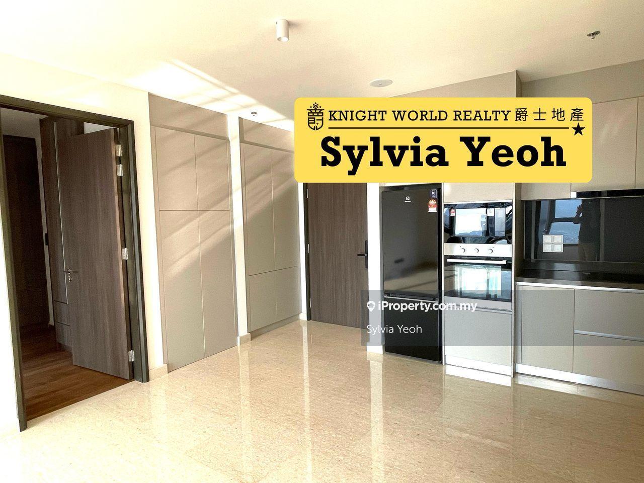 Luxury Condo at Gurney Drive with Fully Reno