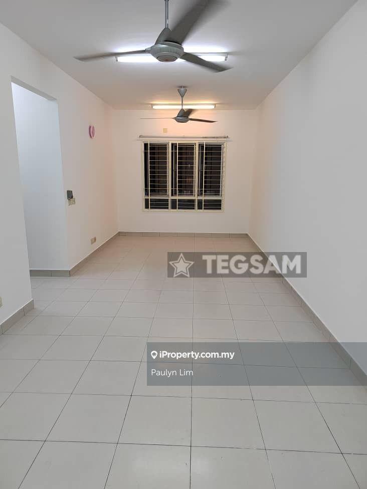 Lower Floor Good Condition Seri Jati Apartment Setia Alam For Sale