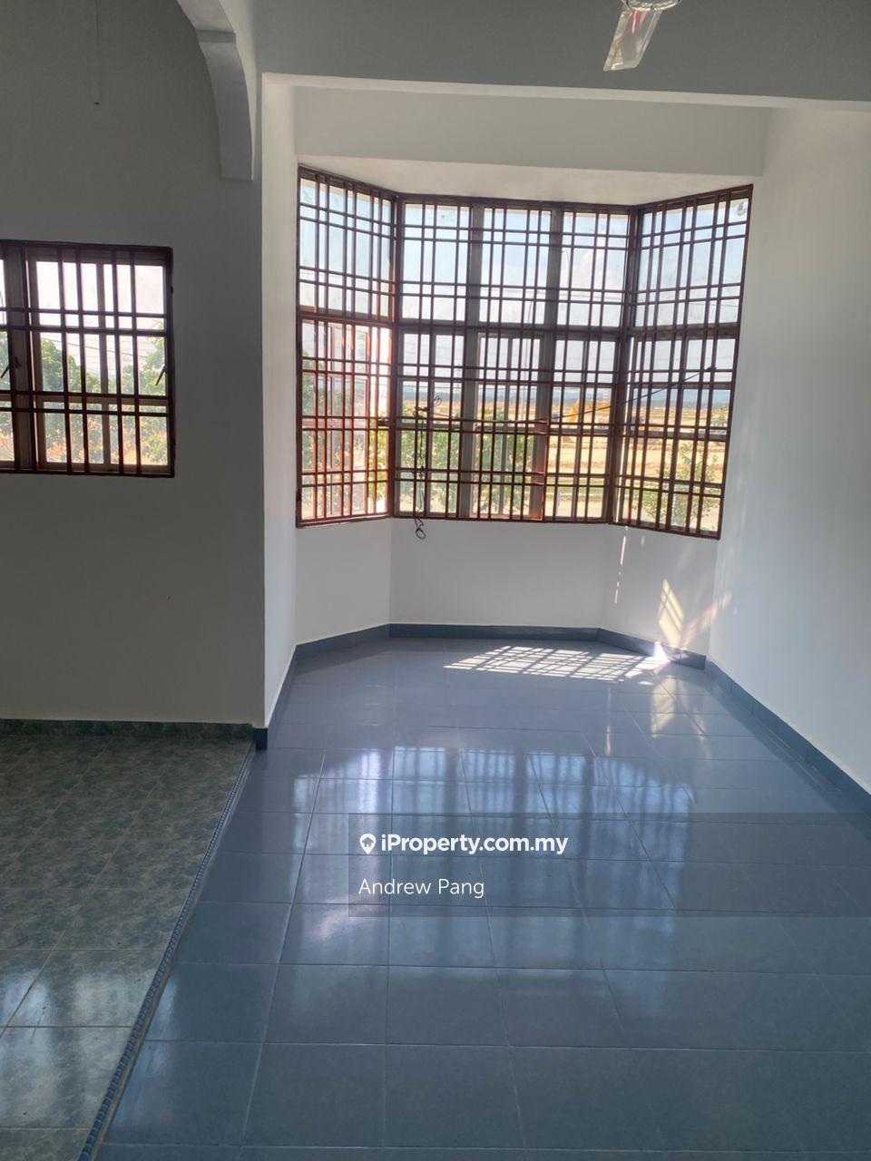 Partial Furnished 2 Storey Terraced House in Lorong Haji Yaakob