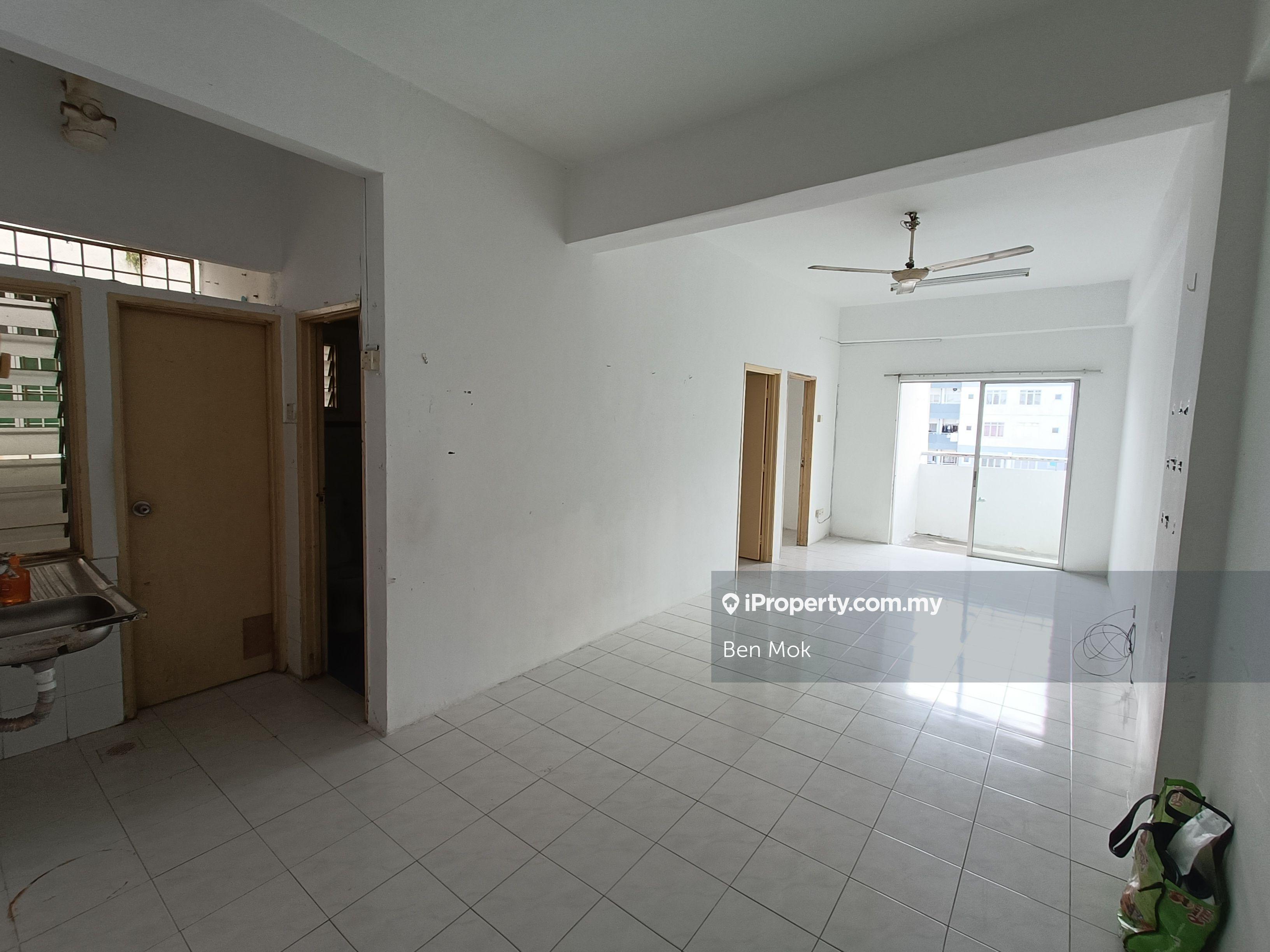 Desa Palma, Nilai, Near Inti University, Roi 5% Good for Investment