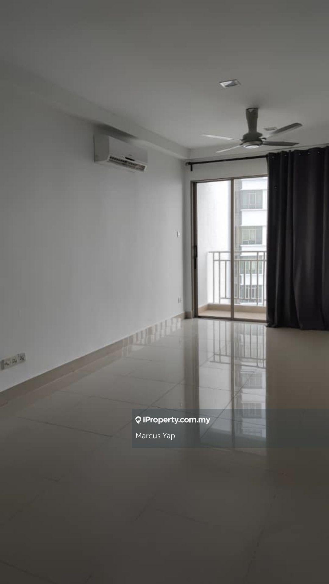 906 sf sell below market value