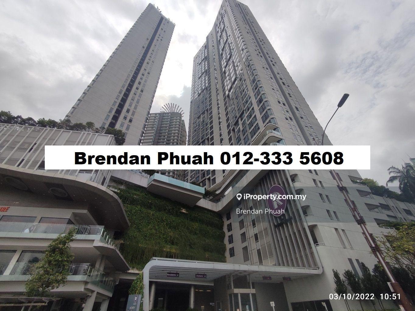 Next to Tung Shin Hospital