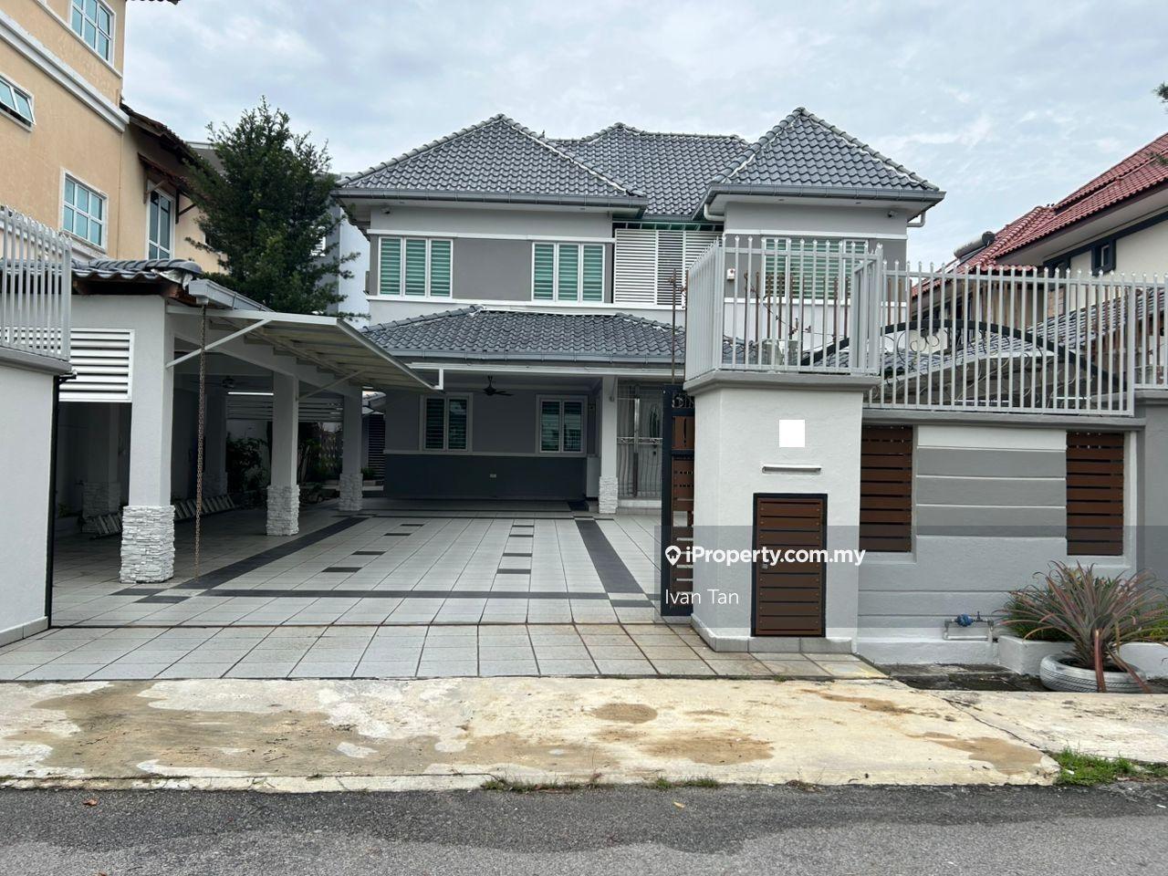 2 Storey Bungalow House at Bandar Mahkota Cheras 