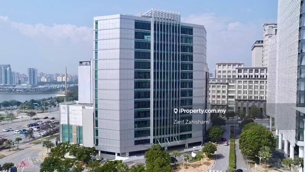 Office tower building @ Putrajaya Presint 3