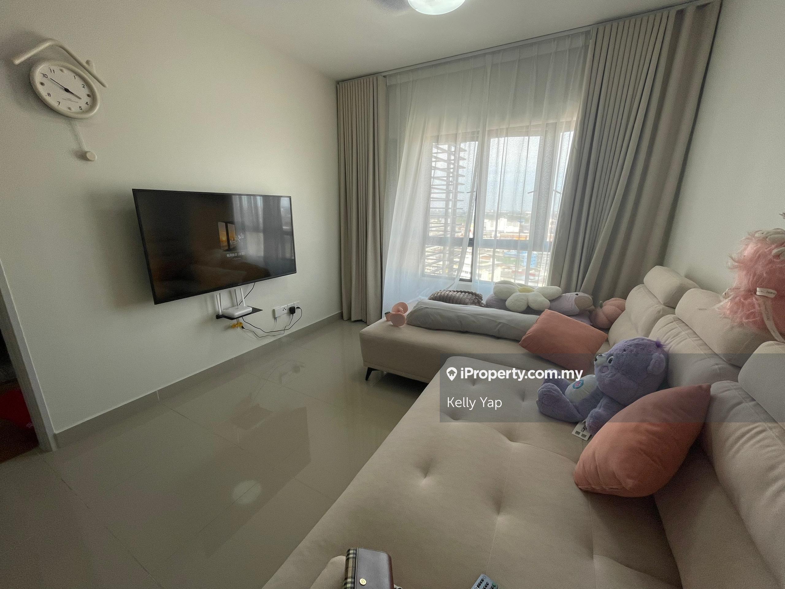 Fully Furnished Berkerley Uptown Residence for Rent
