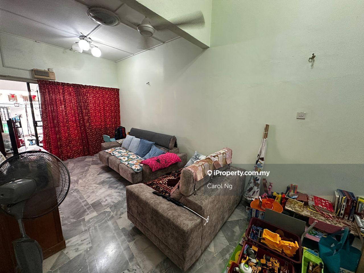 Limited single storey house