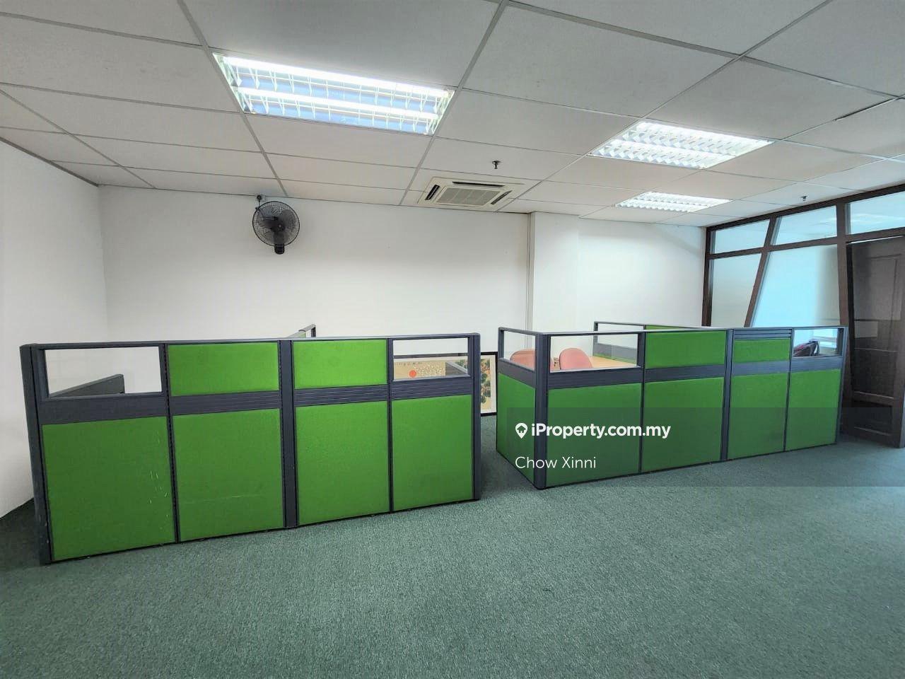 Fully furnished Office for Rent at Oasis Square
