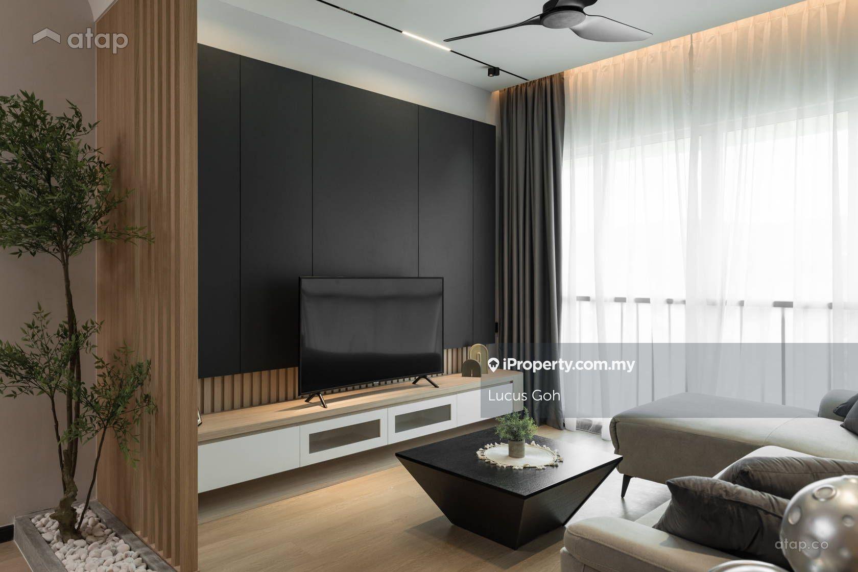 Affordable // Freehold // Walking to shoplots // Central Park