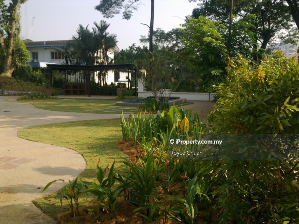 Bungalow House for Sale