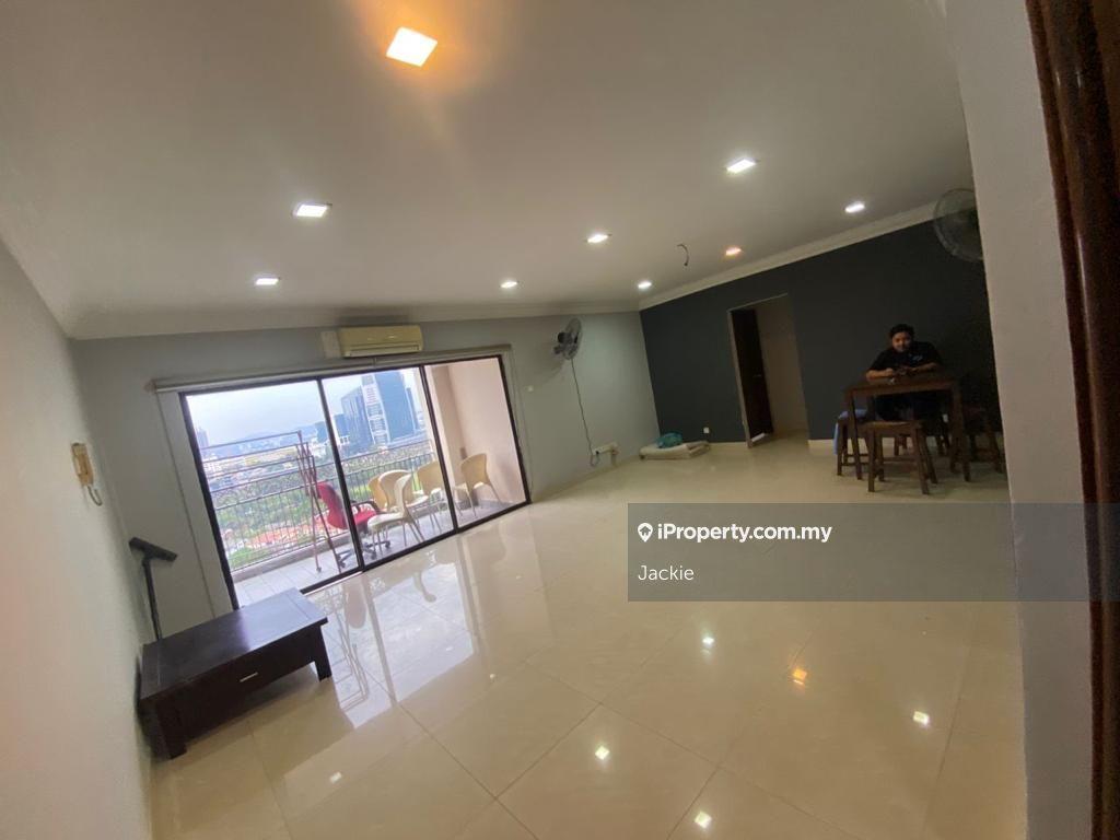 Ehsan Ria Condominium (Corner) Seksyen 11 Petaling Jaya (Below Market)