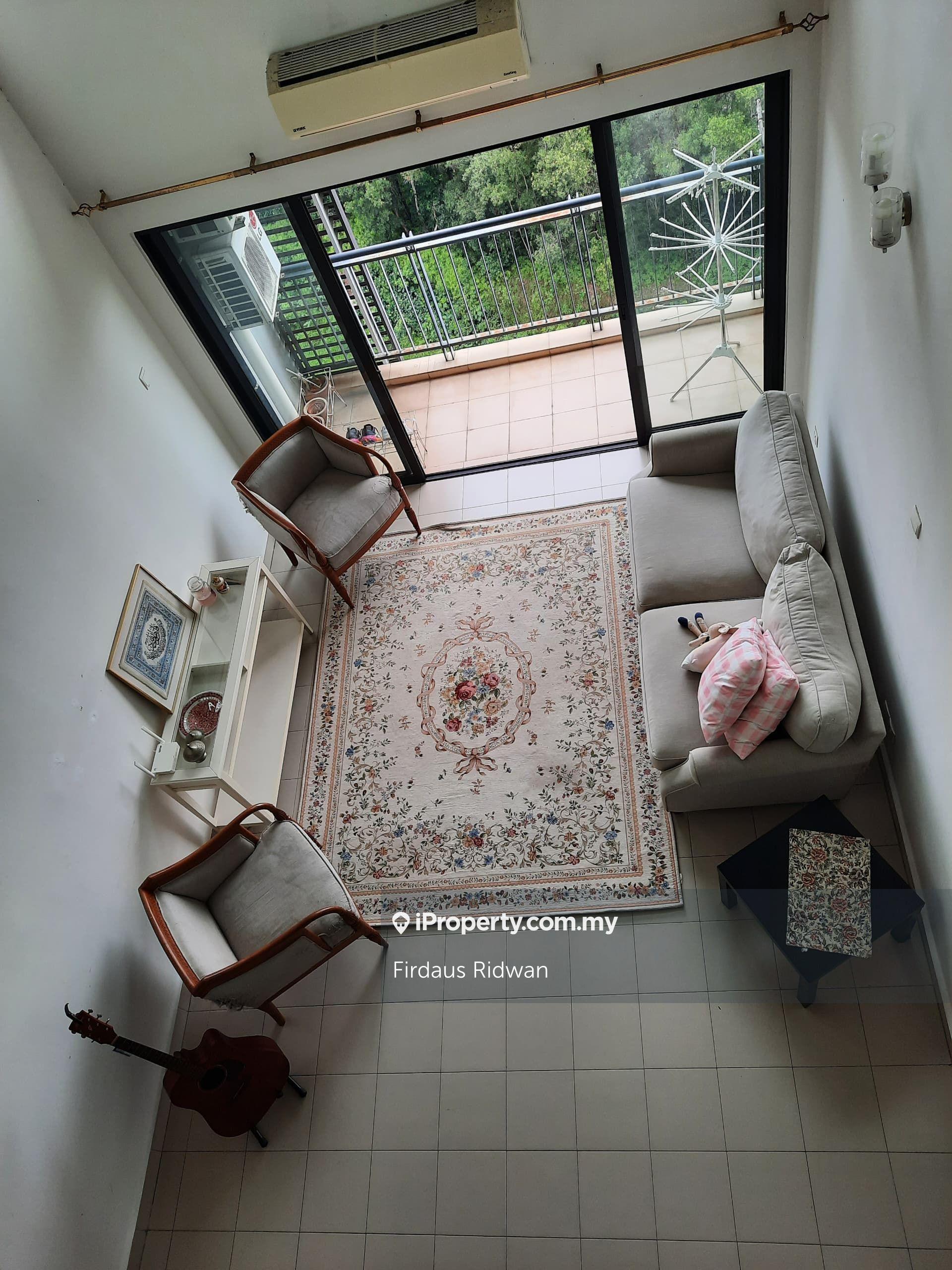 Residensi Alami, Seksyen 13, Shah Alam - Duplex with 2 Entrance