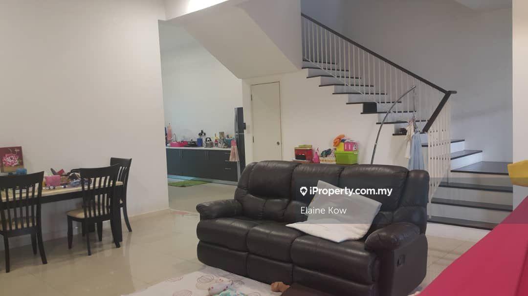 Semi-D house for Sale