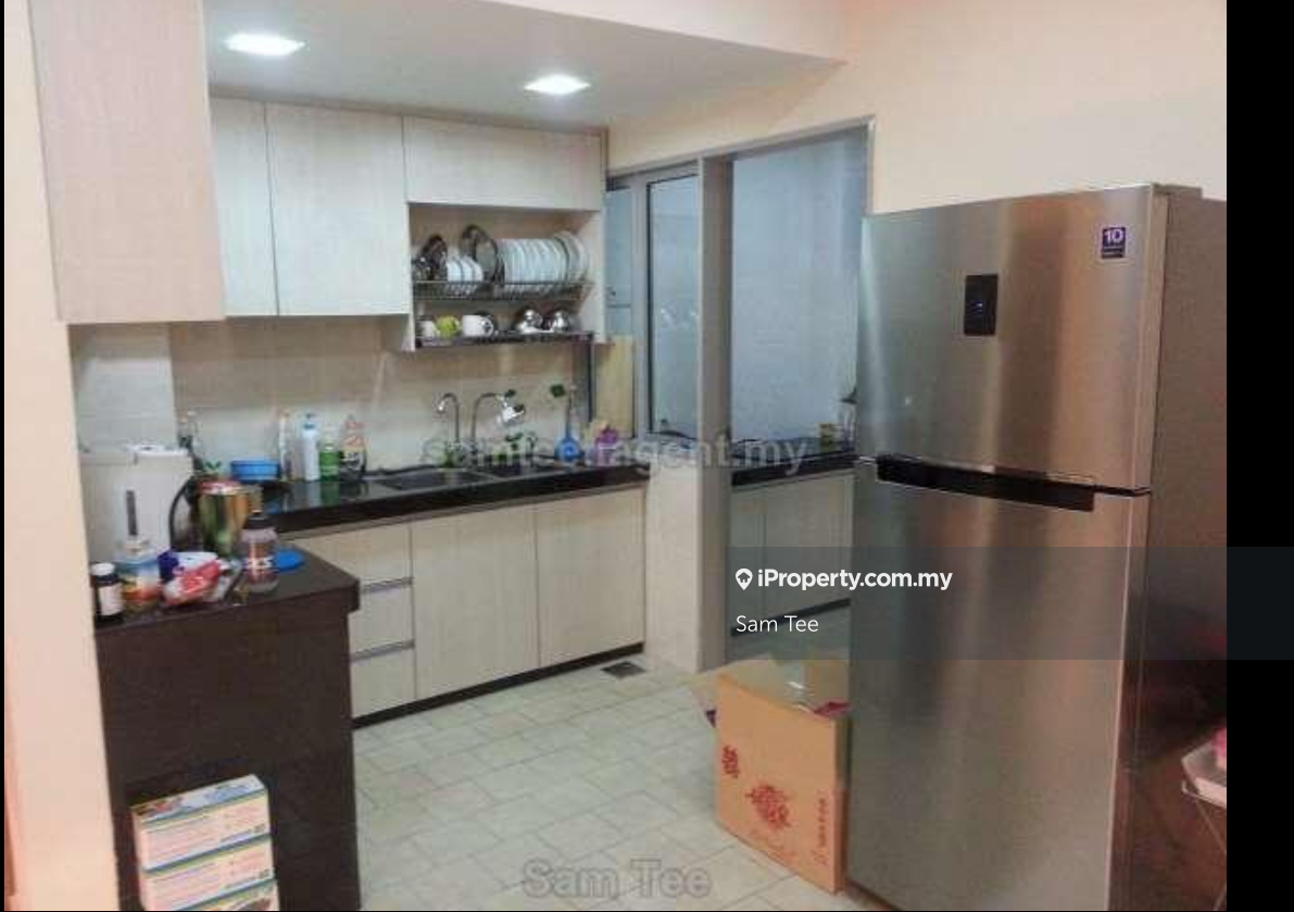Lagoon suite condo for rent