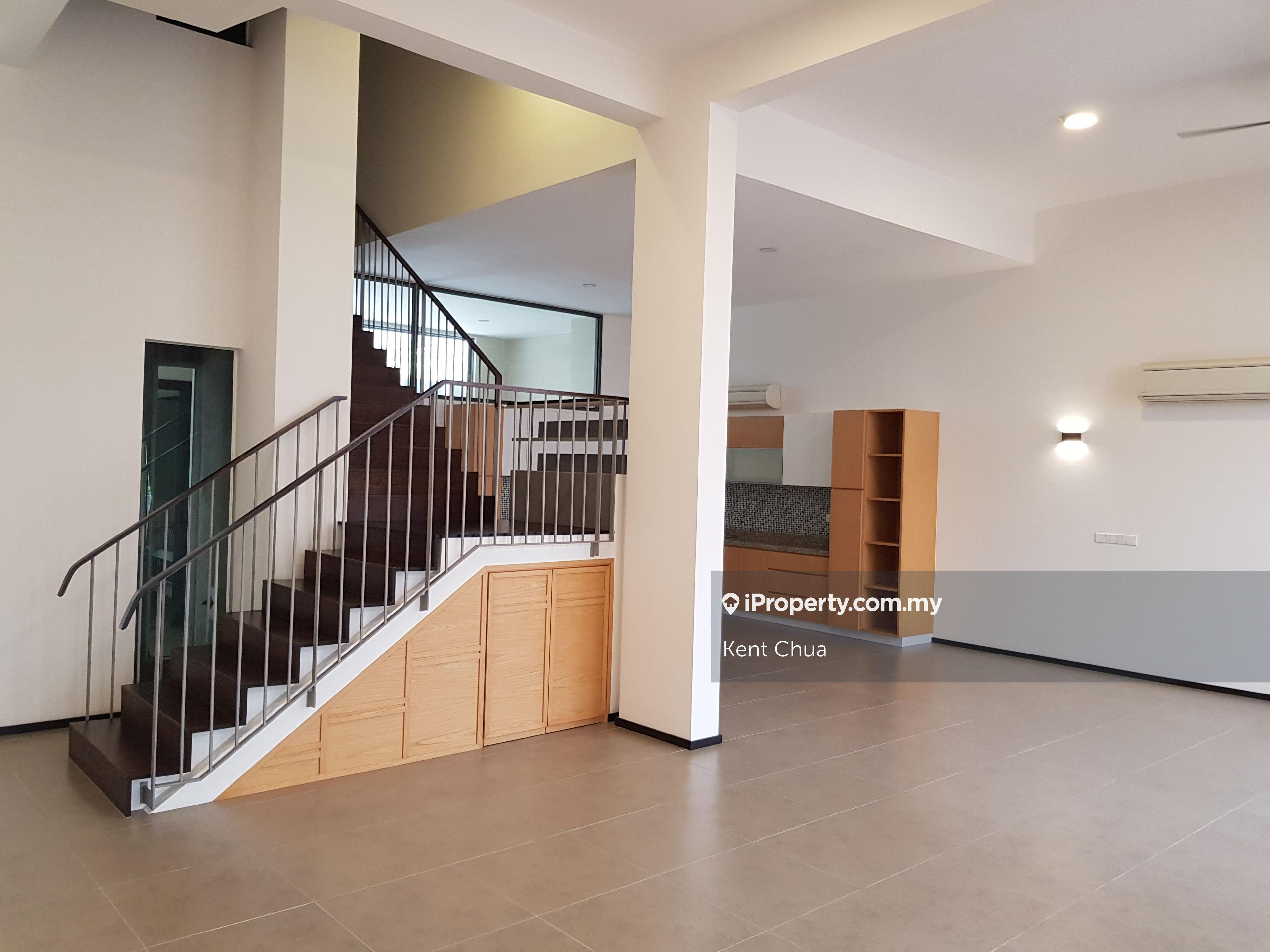 Limited 3sty Type D Luxury Terrace with private lift for sale!