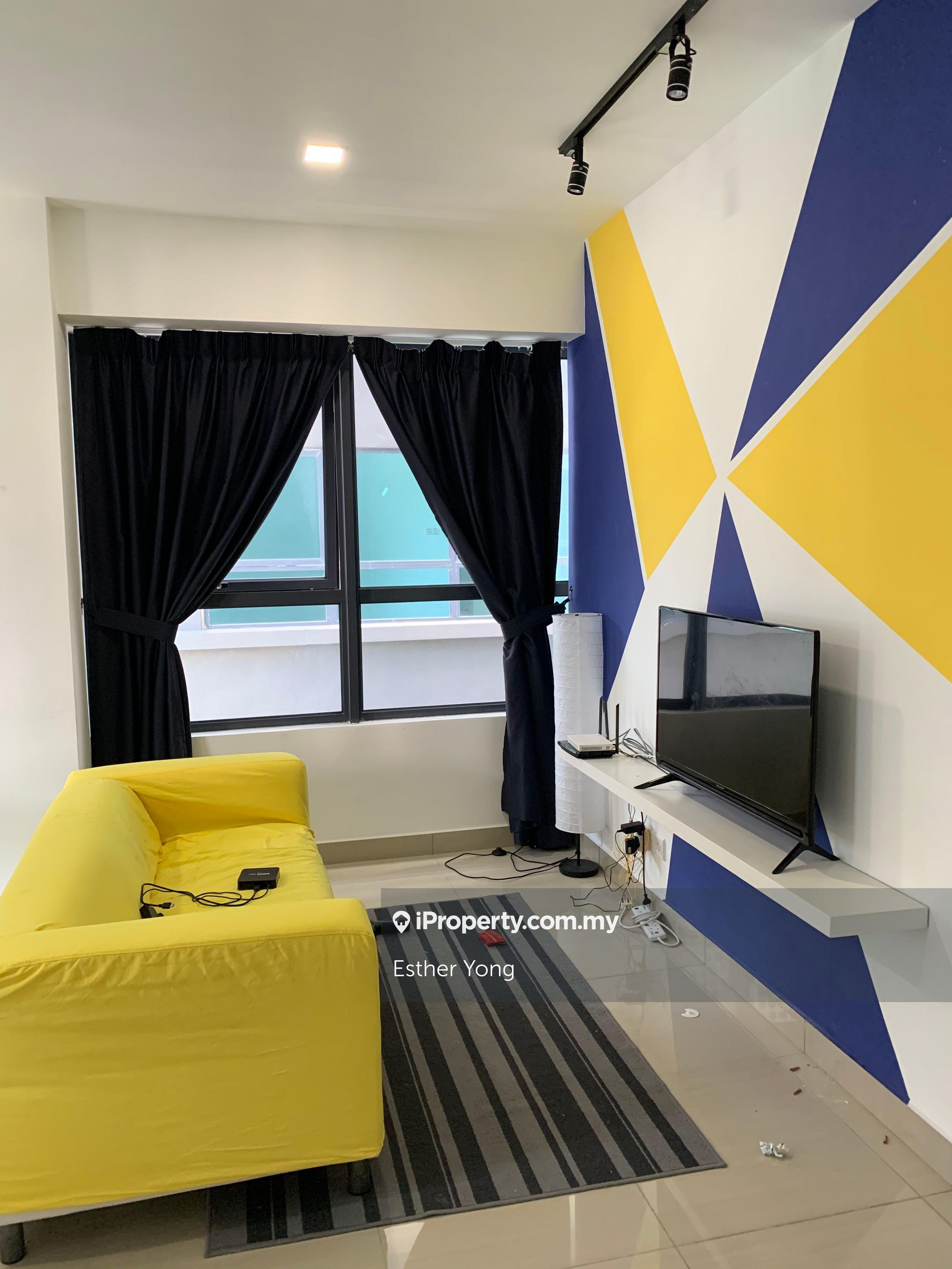Mid floor fully furnished 3 rooms unit is available for sale now !