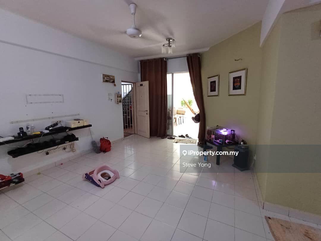 Andari Townvilla Apartment @ Selayang Heights Corner Unit For Sale