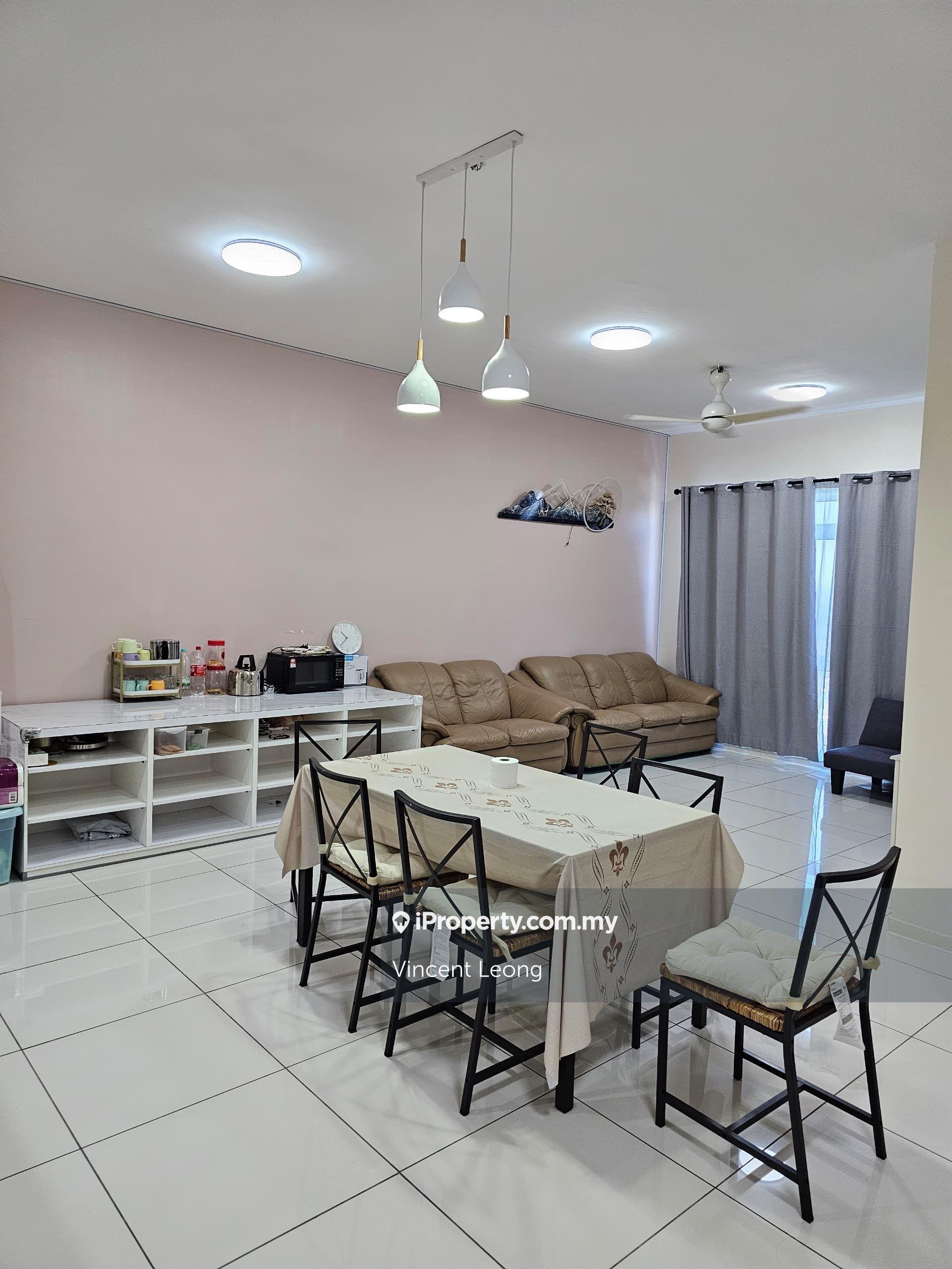 Fully Furnished Unit 