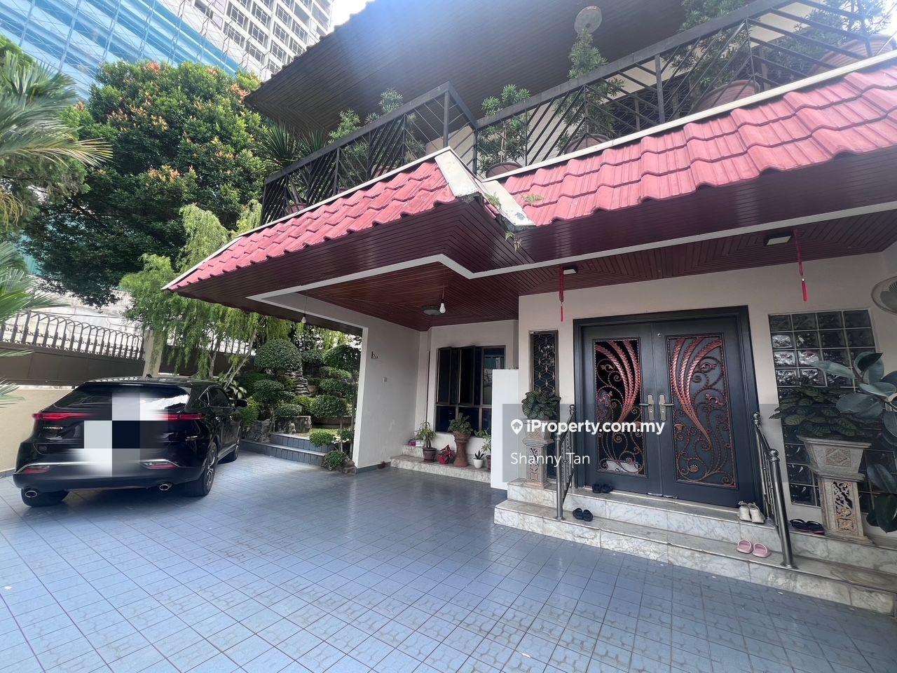 Taman Segar Corner House