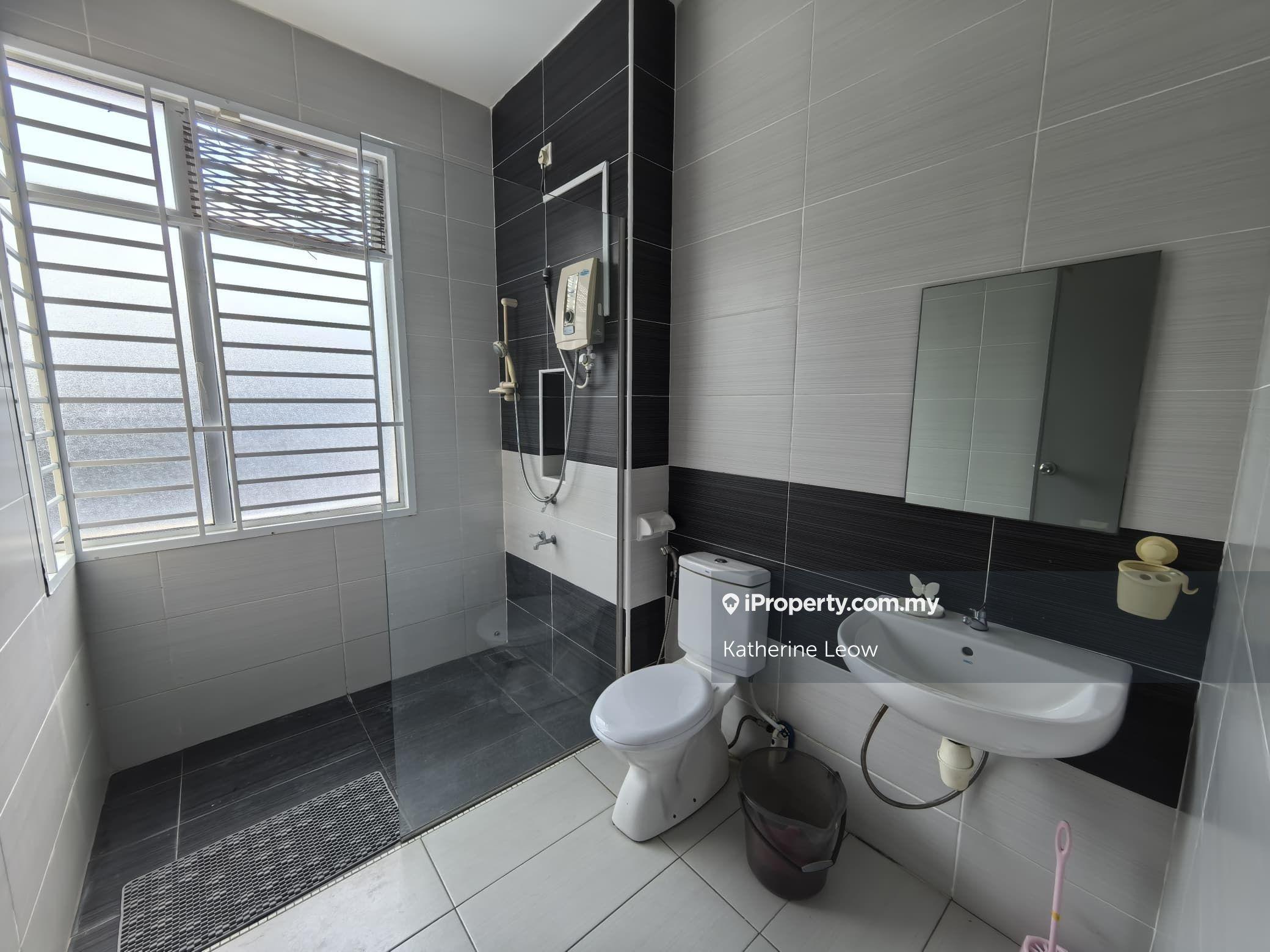Cluster House Nusa Bestari Jalan Bestari 6/x @ Bestari Height