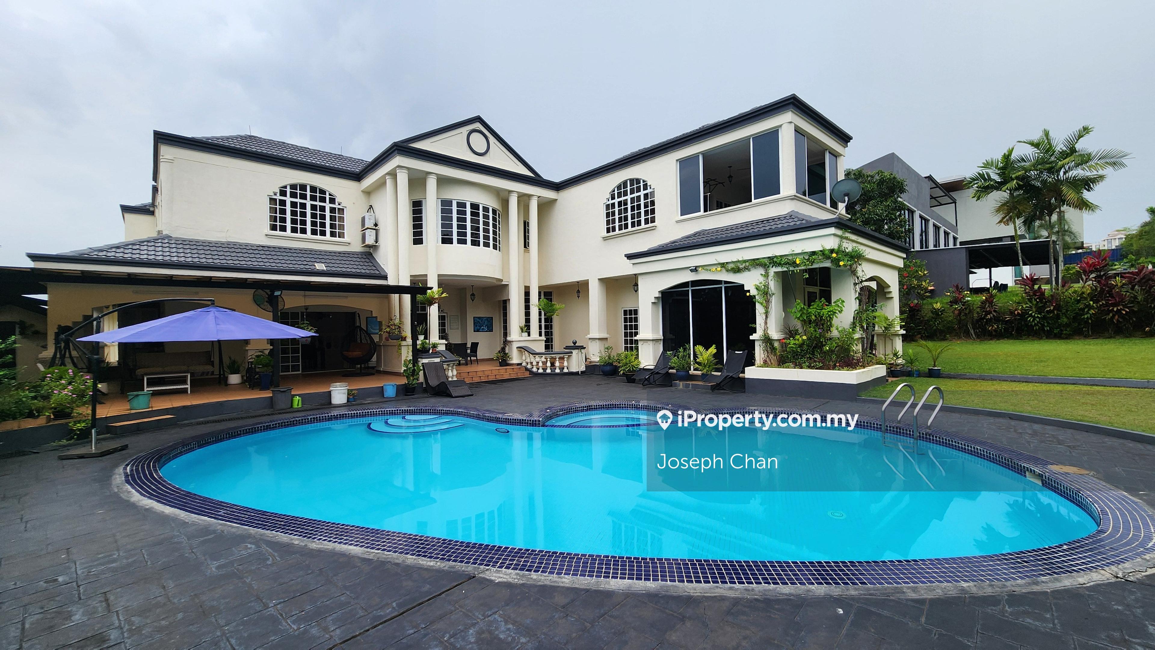 Beautiful Bungalow With Swimming Pool at Section 13 Kgsaas 