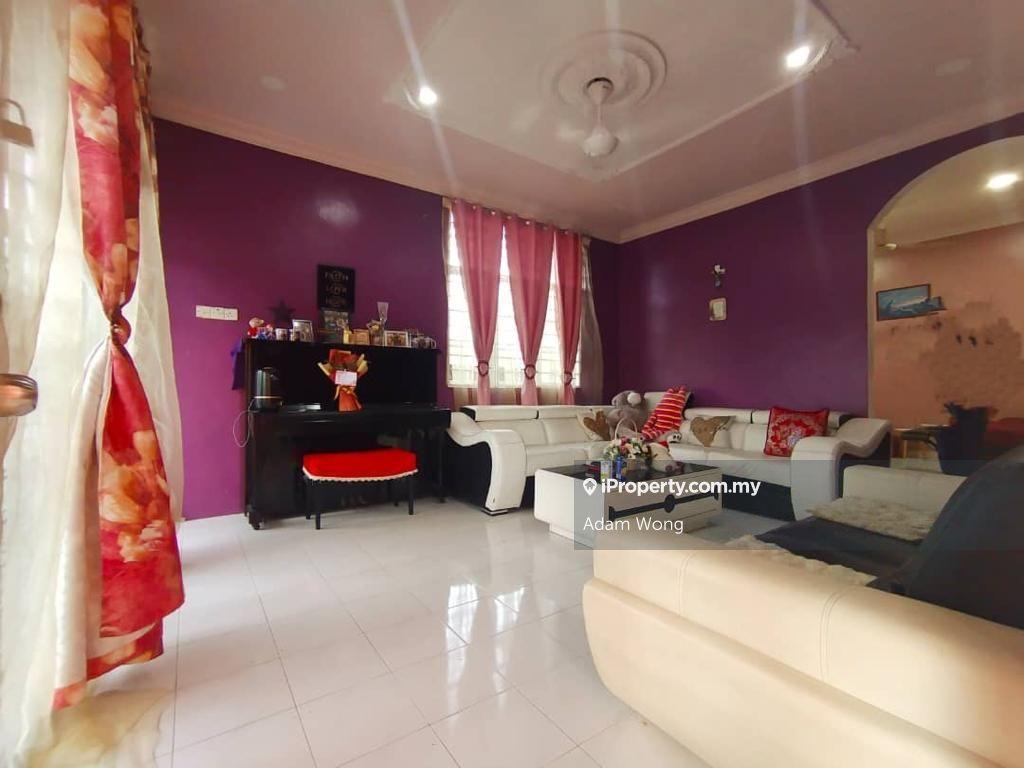 Corner Lot Big Land Single Storey Bungalow Taman Teluk Baiduri