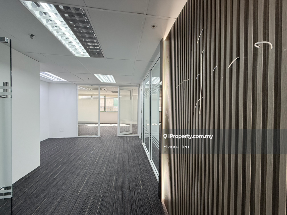 Prime Office Space with Excellent Condition