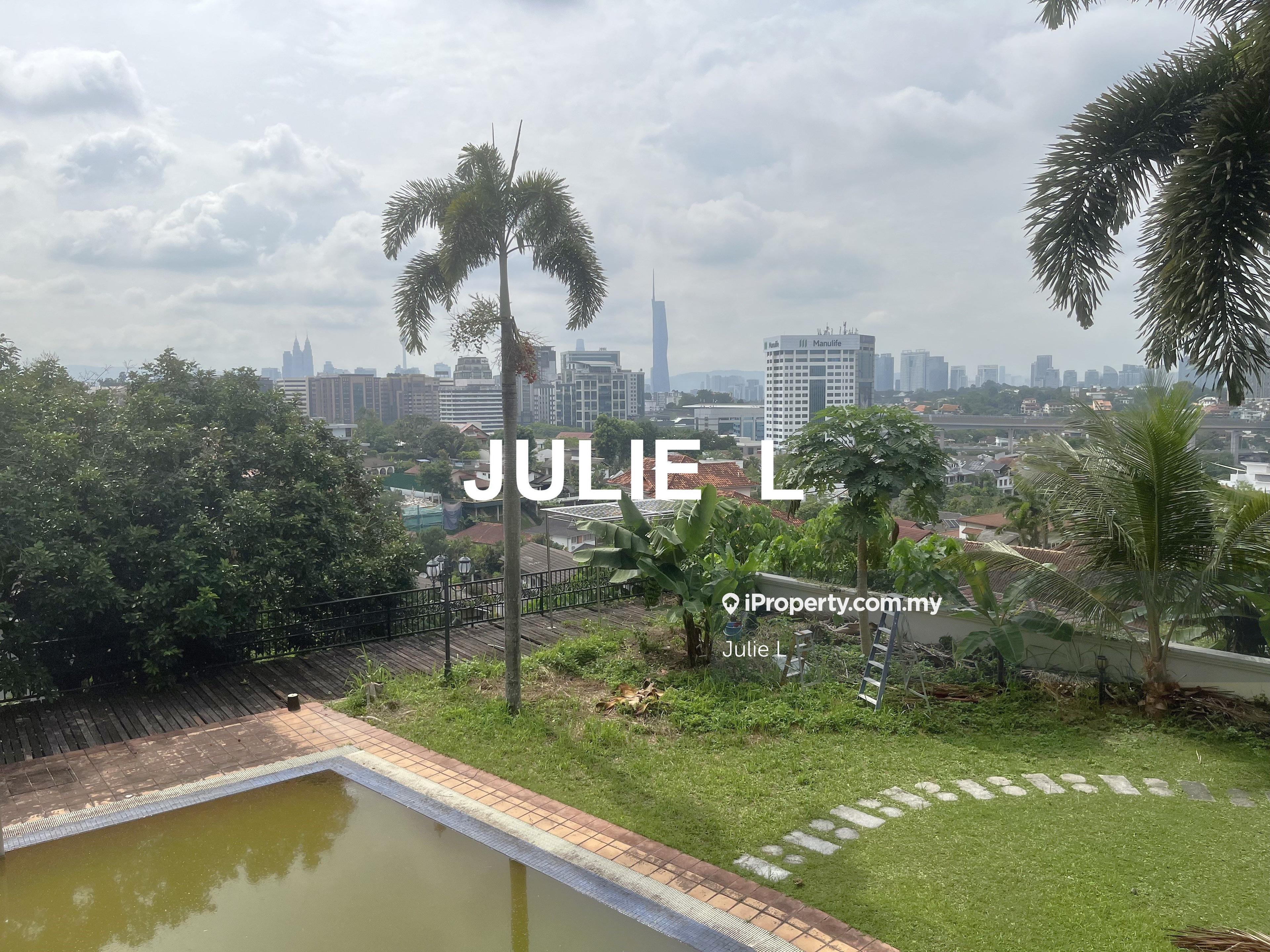 Skyline Residence with Rare KL Skyscraper Views