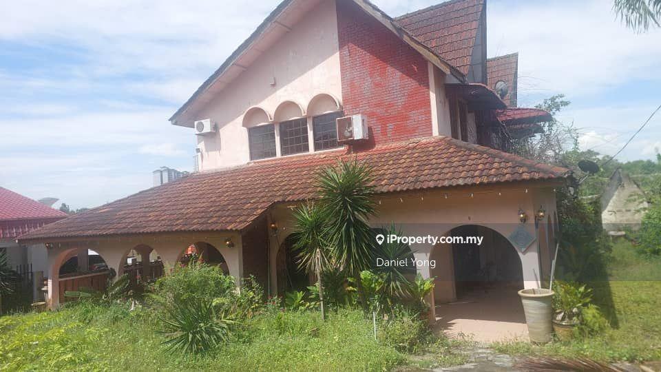 Kg Melayu Majidee Bungalow House 6bed Johor Bahru