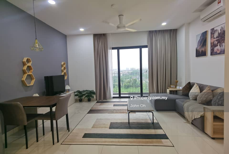 Subang jaya Metropark condominium 1r1b1cp furnish for sale or Rent 