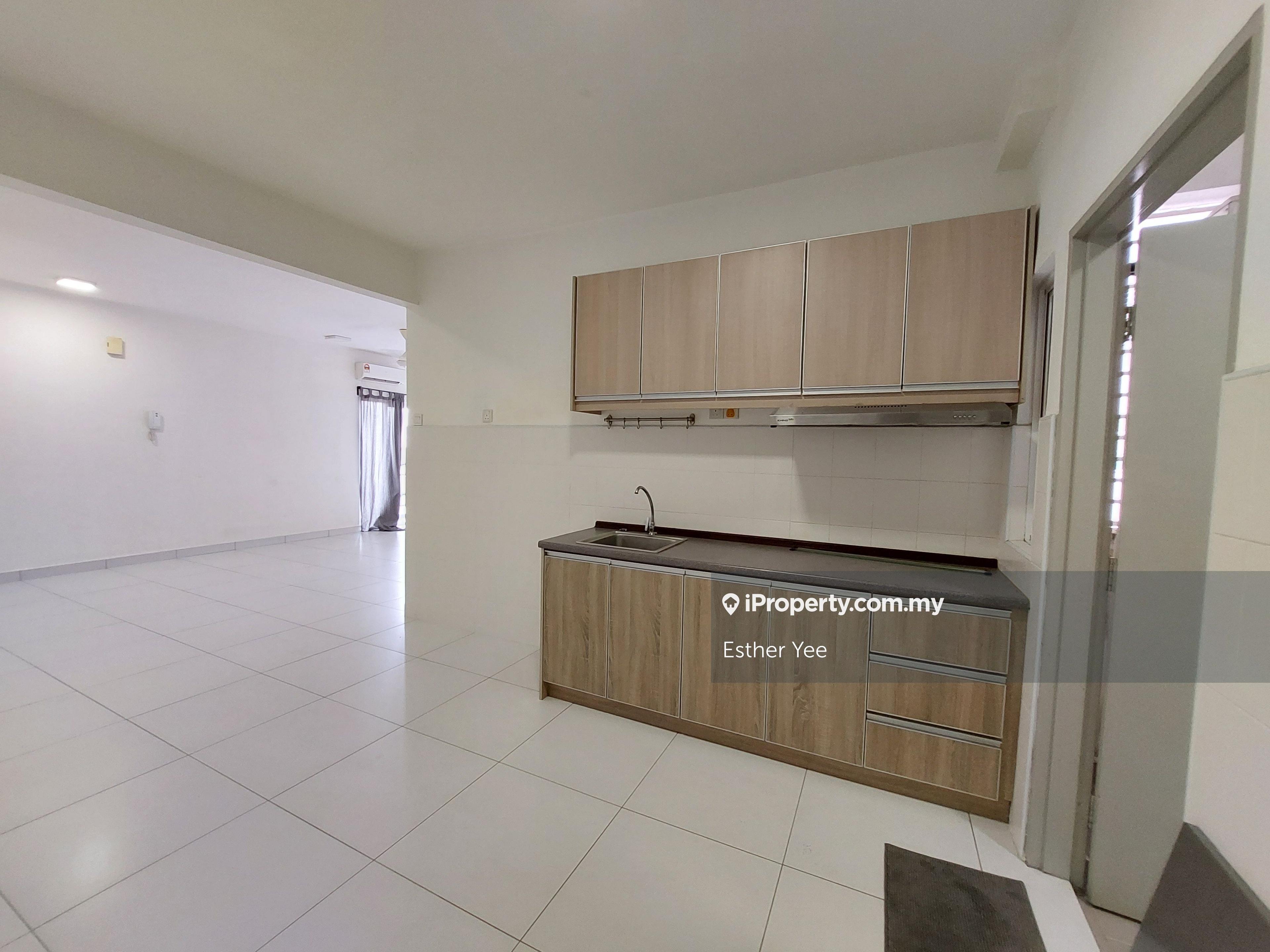 Below Market - Partly Furnished - Medium Floor - 1195 sqft - 3r2b