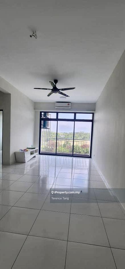 Sky Gardens Residence @ Setia Tropika For Sale