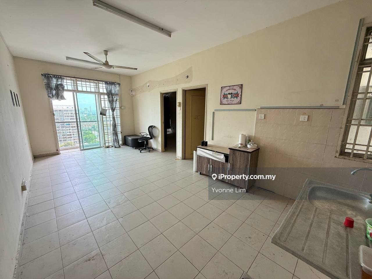 Lake View, Mount Austin, 2 bedrooms, partial furnished, gng