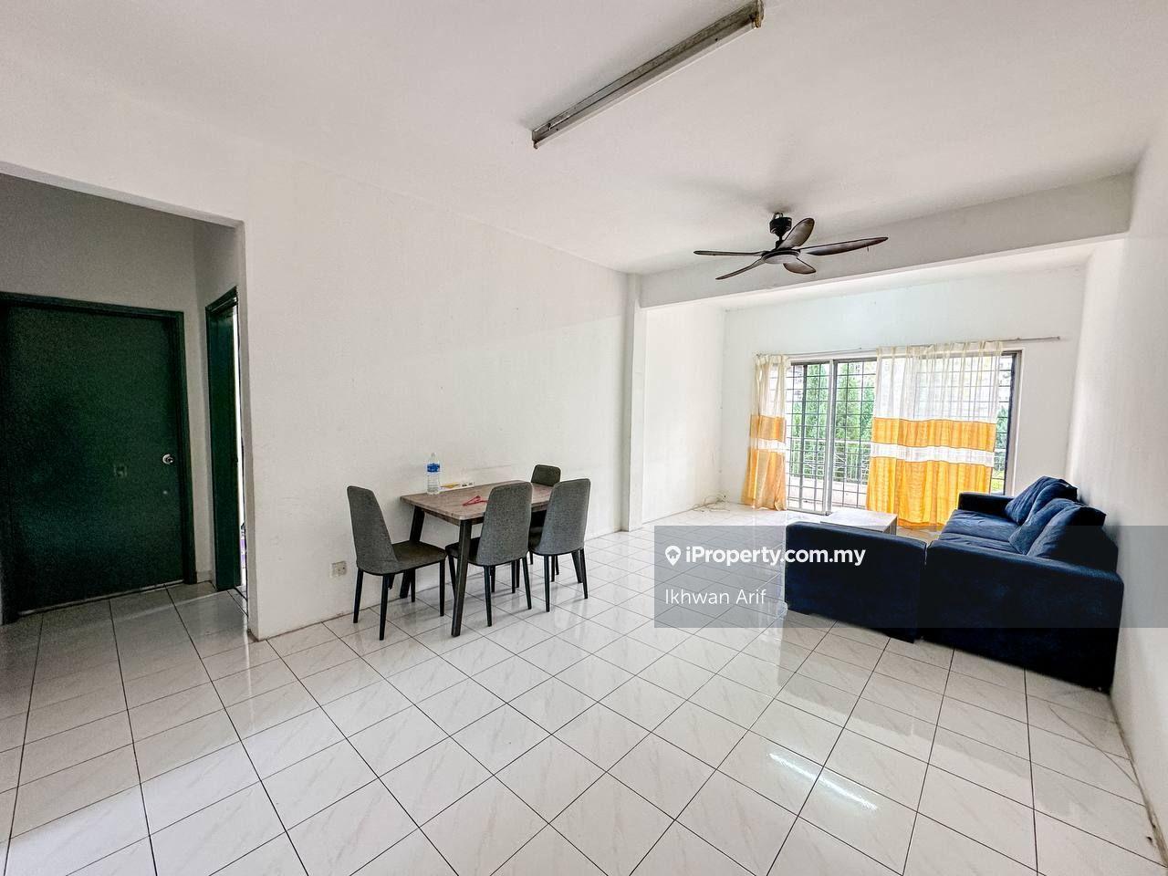 Well maintained house good condition