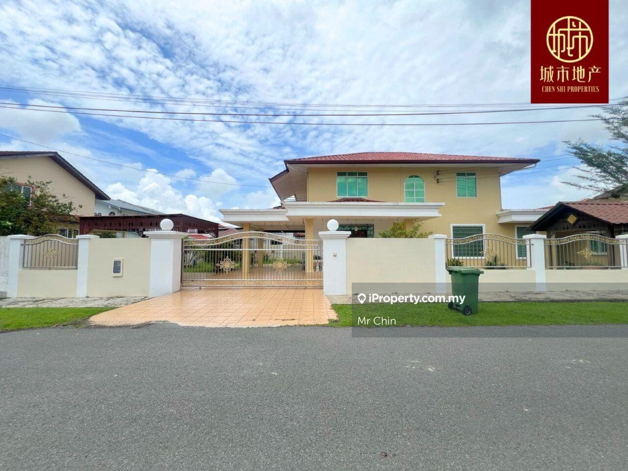 Double Storey Detached , Pujut 7 Miri